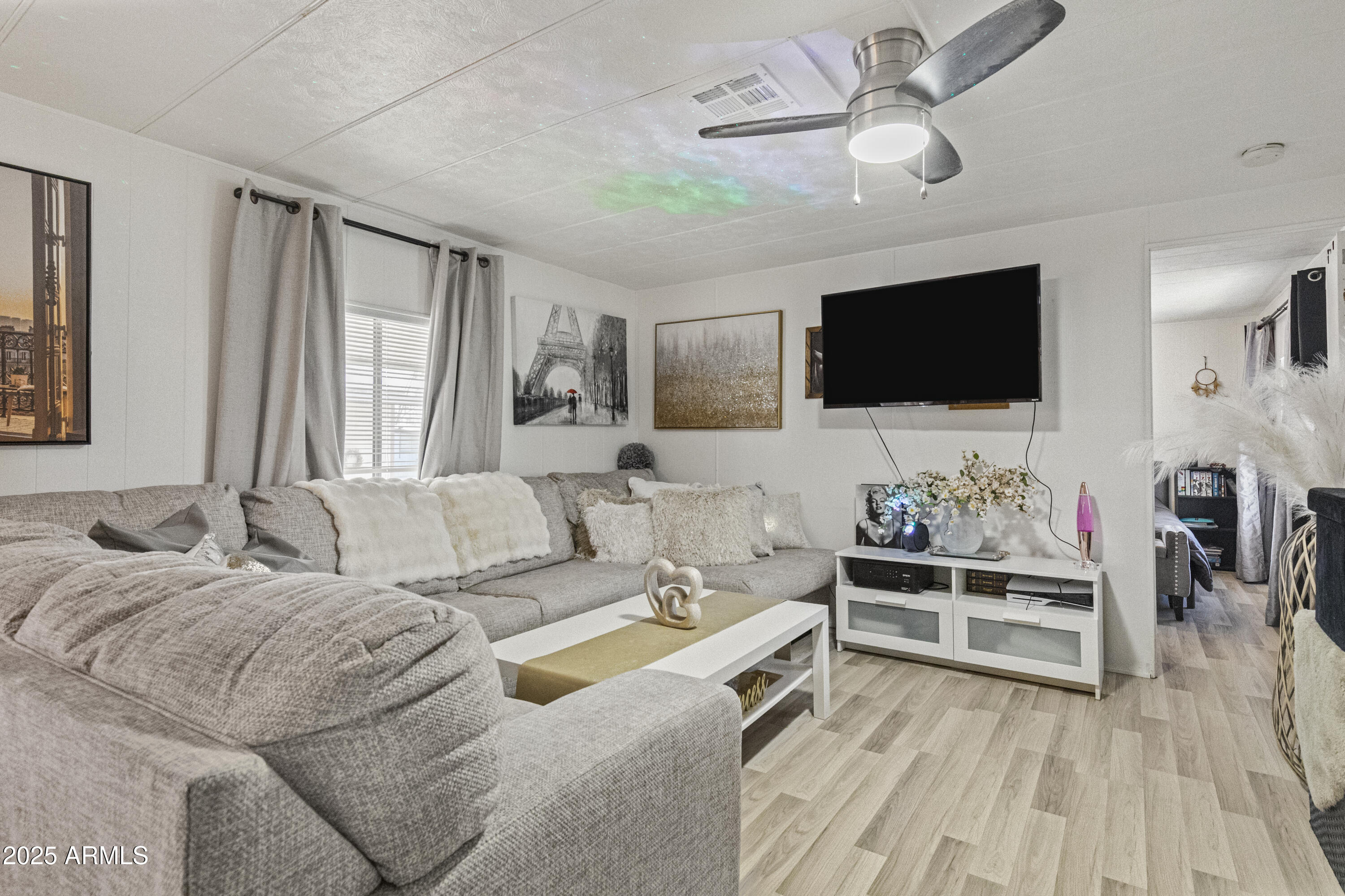 8401 N 67 Avenue 128