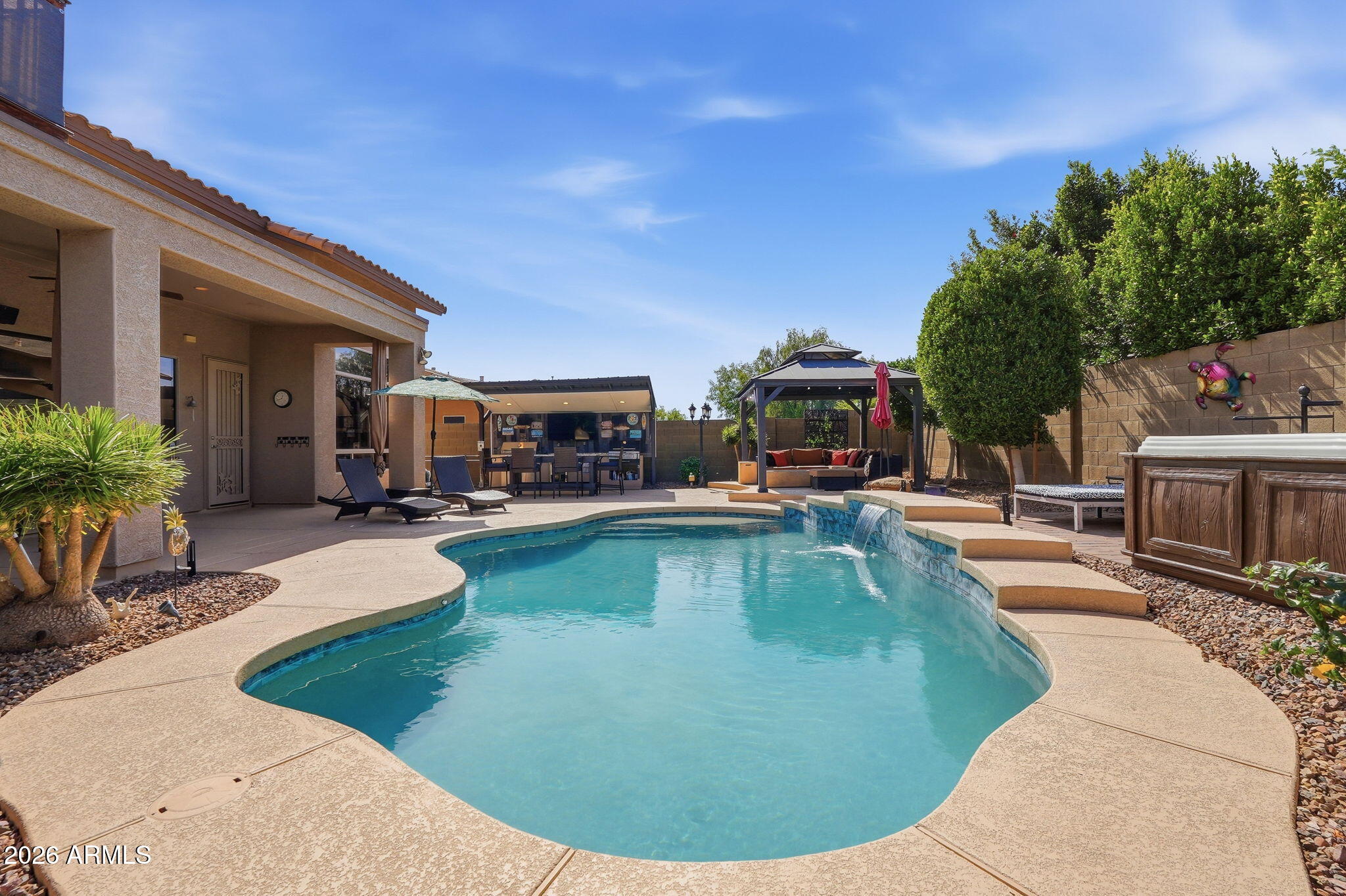 2728 W Adventure Drive