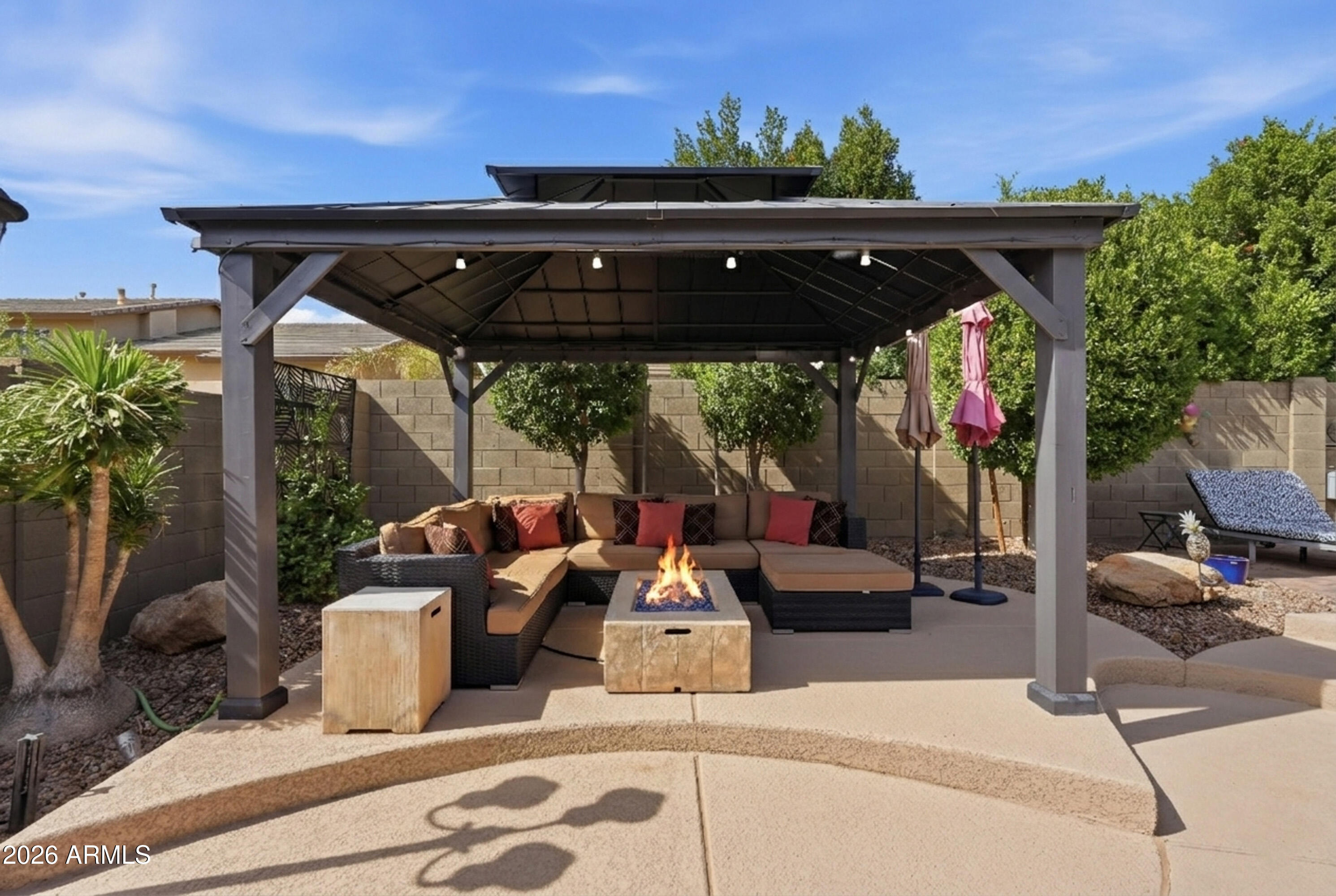 2728 W Adventure Drive