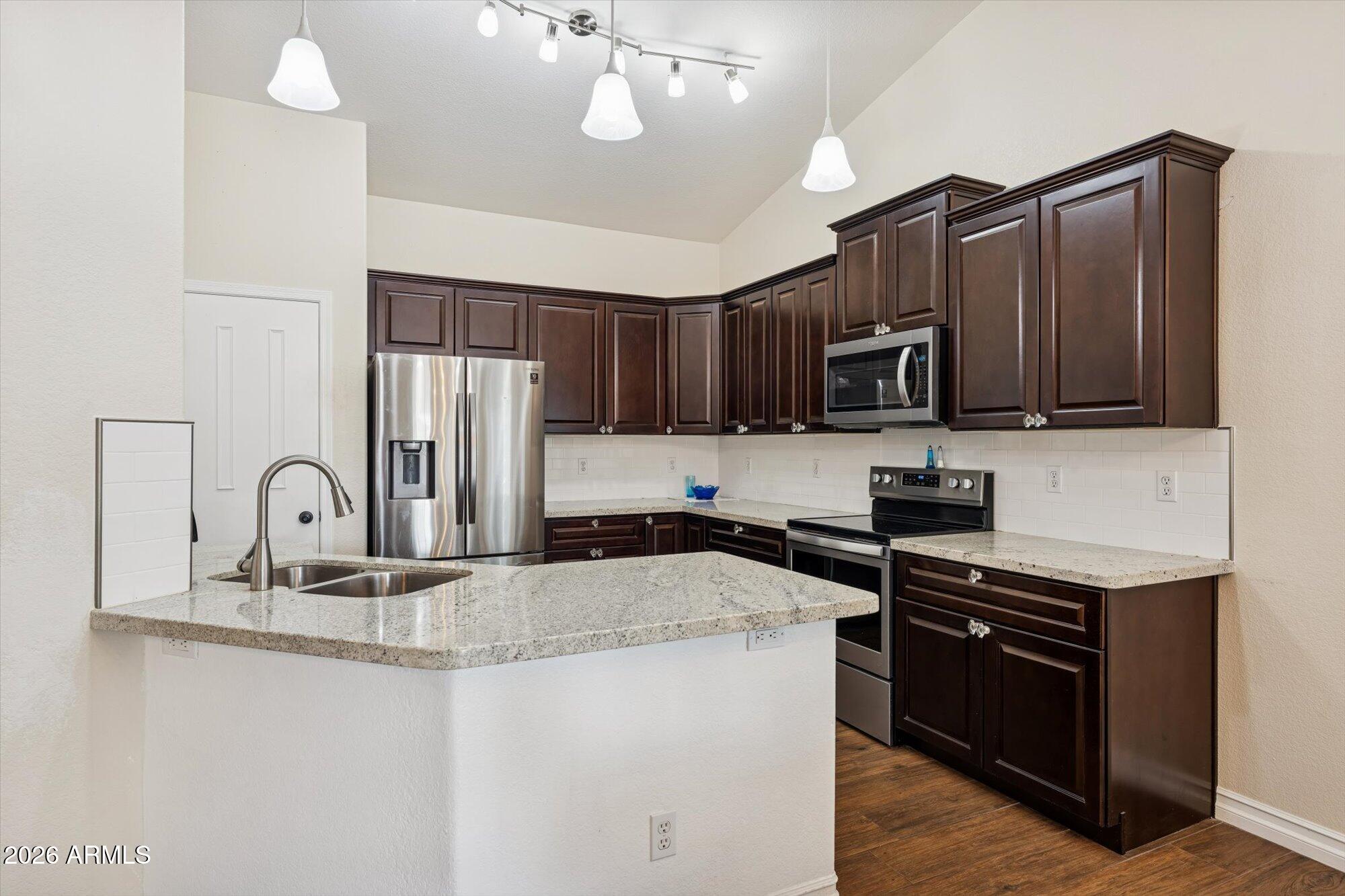 13401 E CHICAGO Street