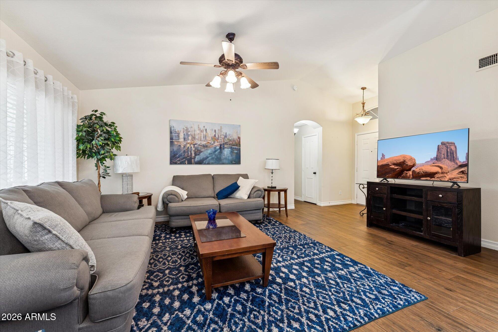 13401 E CHICAGO Street