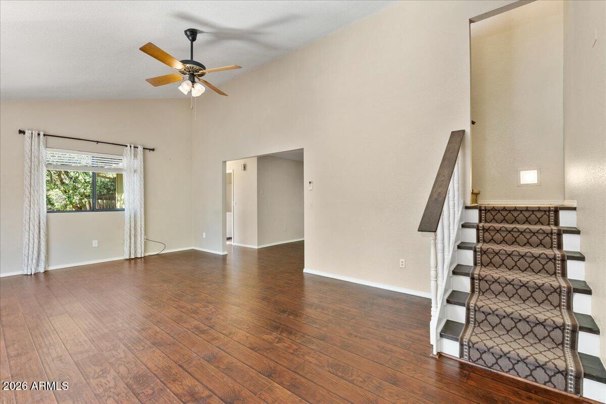 1786 ROLLING HILLS Drive