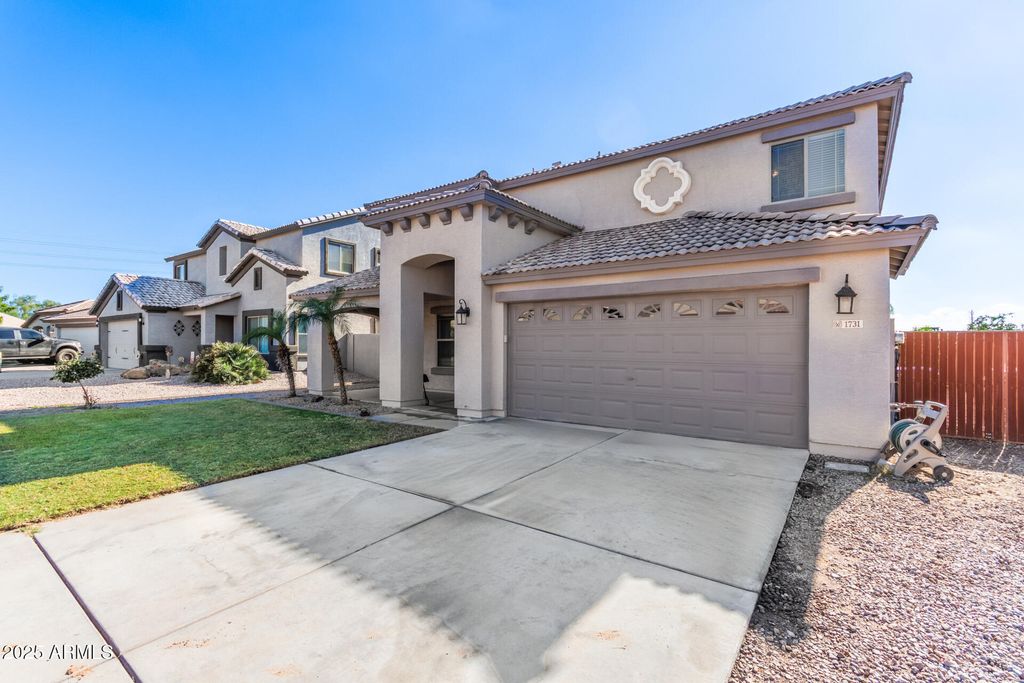 Photo of 1731 E Magnum Road, San Tan Valley, AZ 85140 (MLS # 6951944)