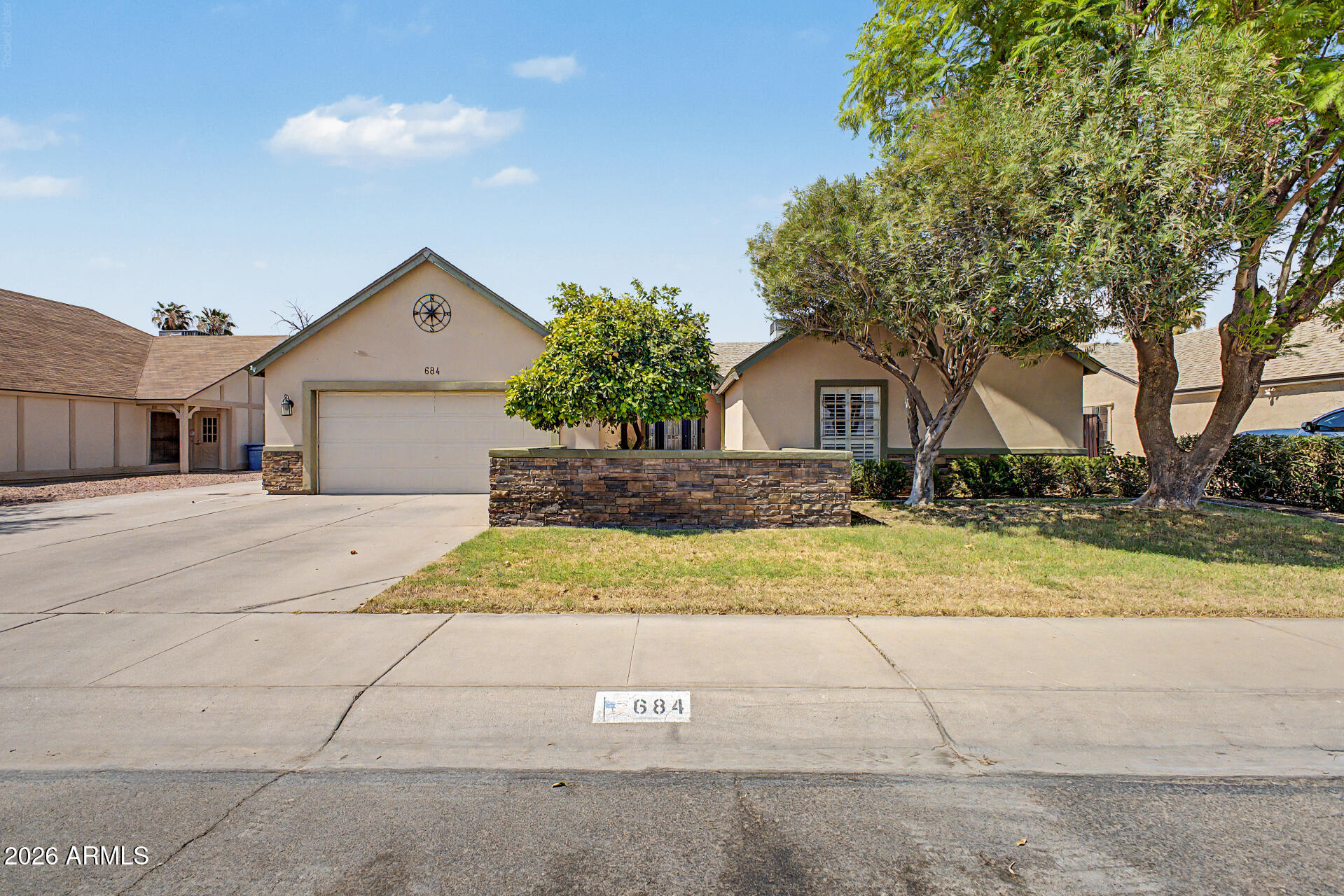 684 E ESTRELLA Drive