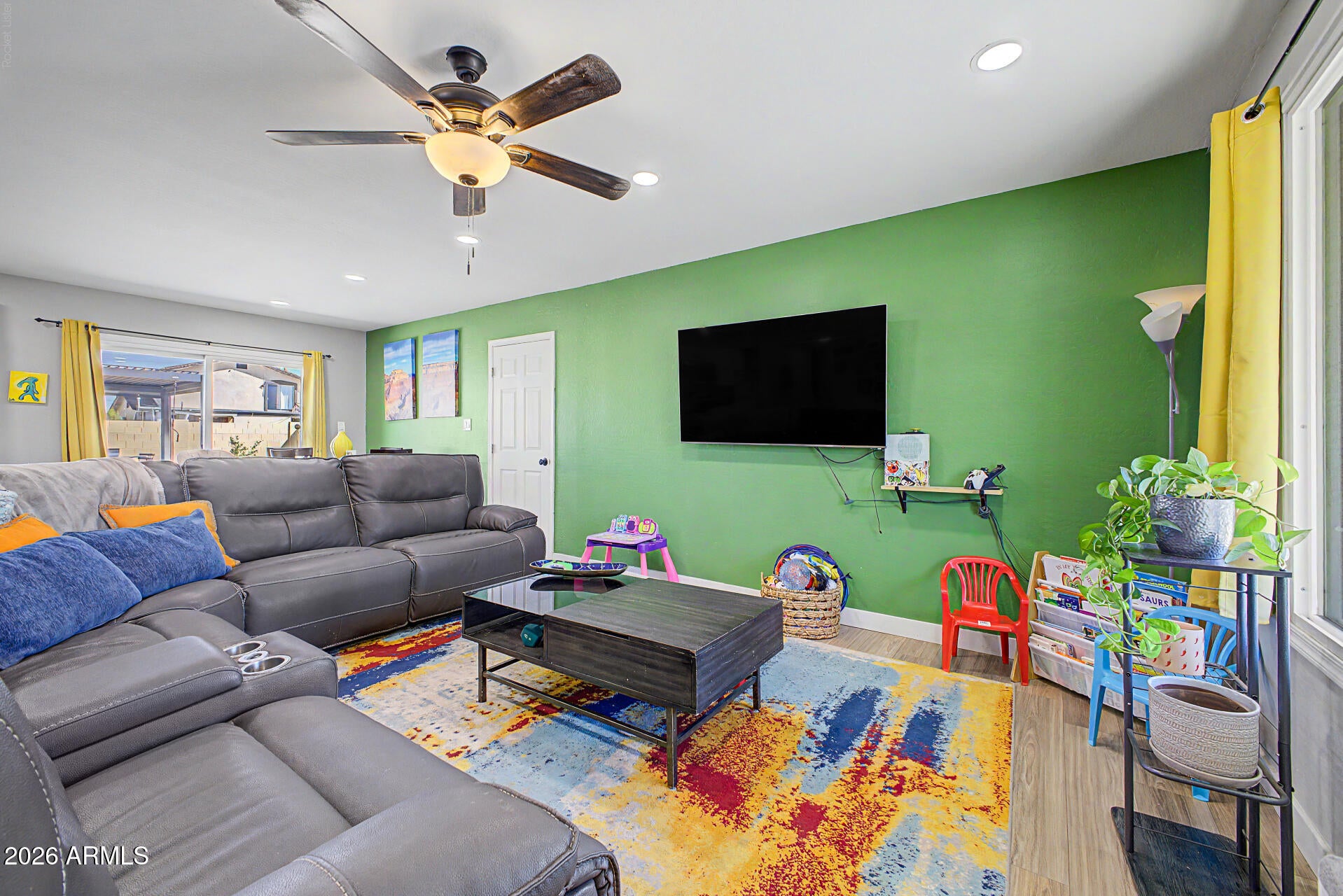 3844 W CARIBBEAN Lane