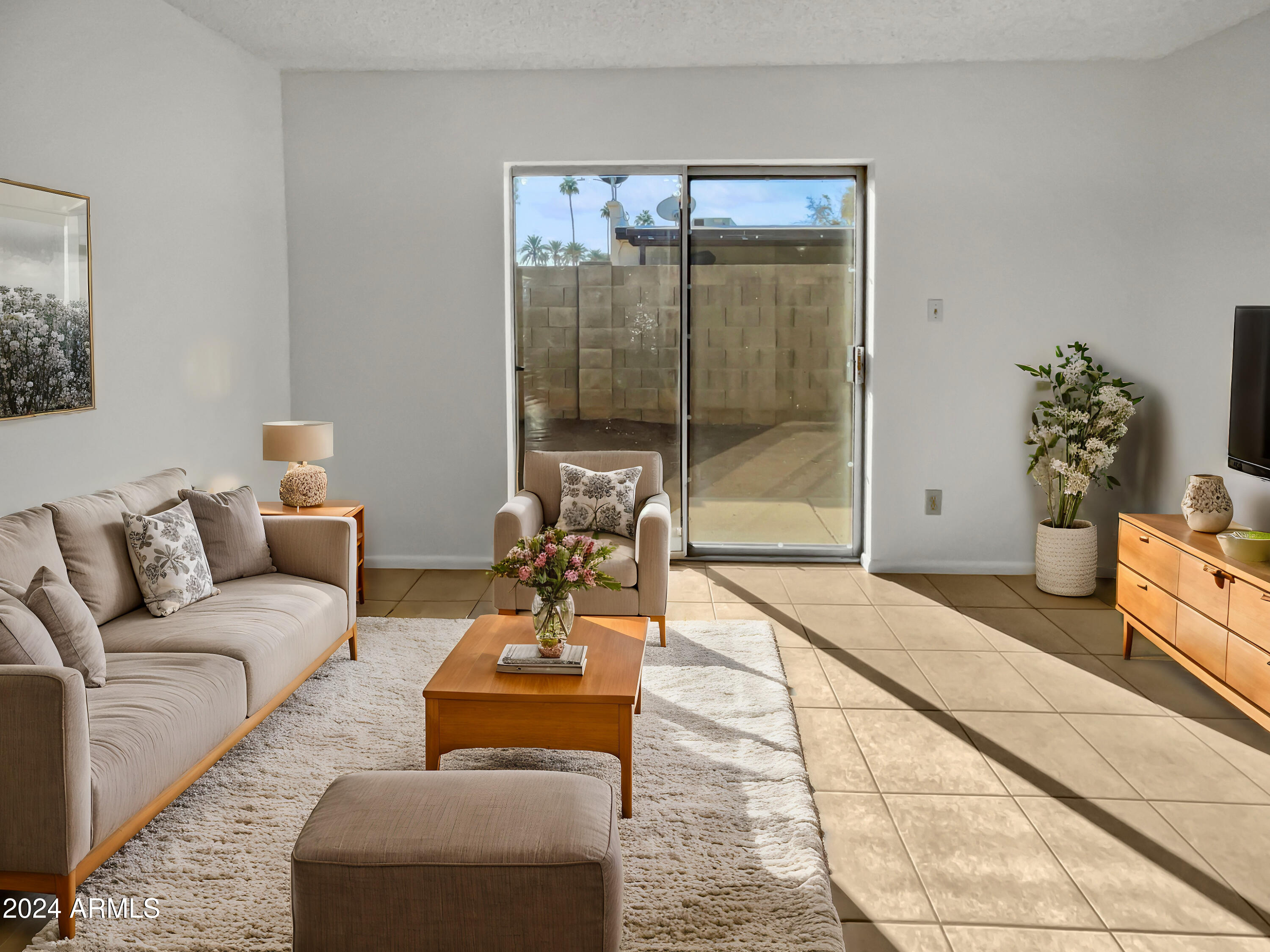 3007 W REDFIELD Road