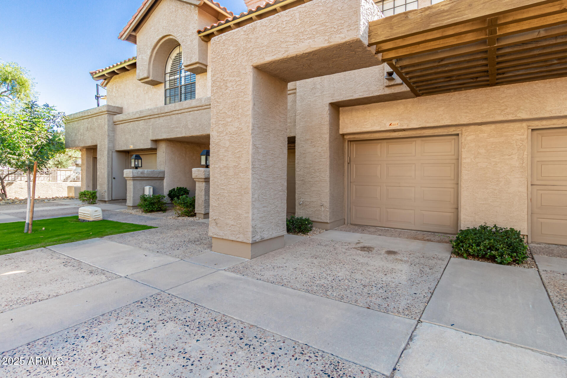 10019 E MOUNTAIN VIEW Road 1103