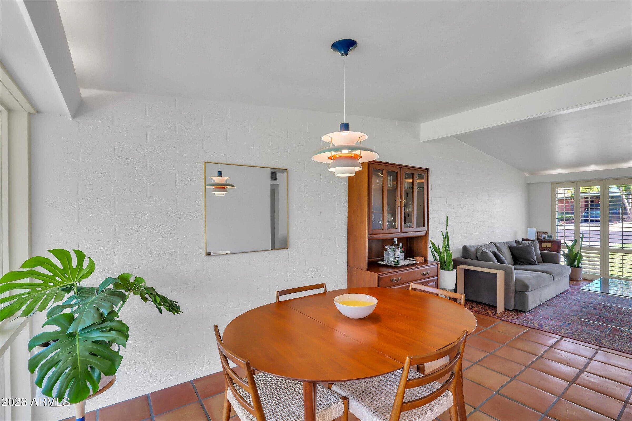 BEVERLY PARK - Residential