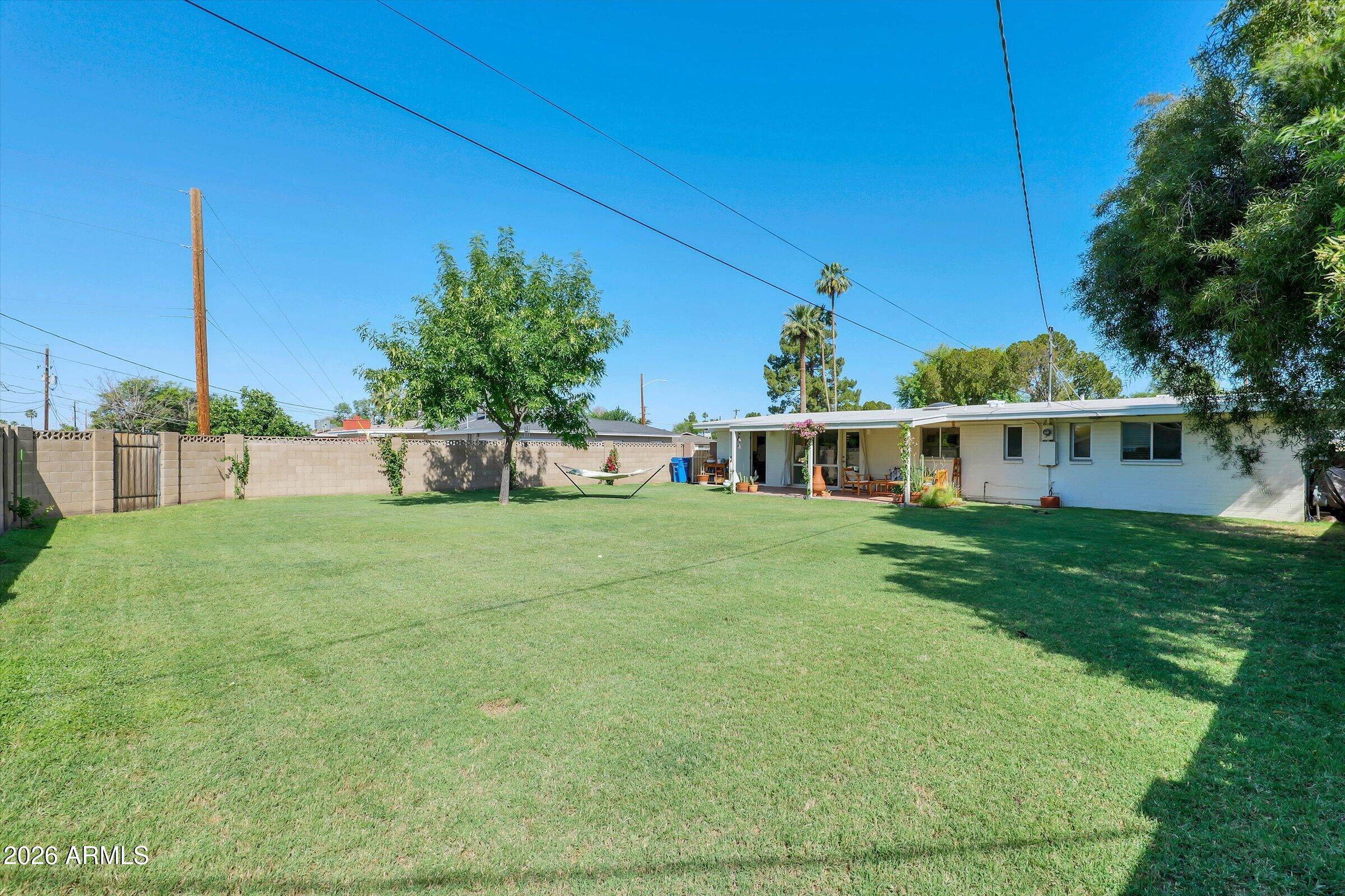 BEVERLY PARK - Residential