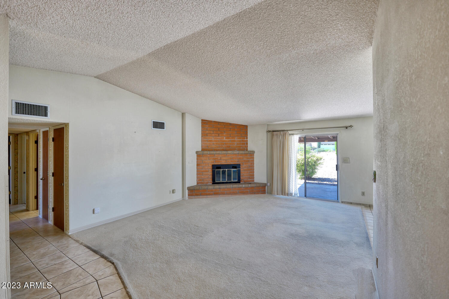 TRACT UNIT 109 - Residential