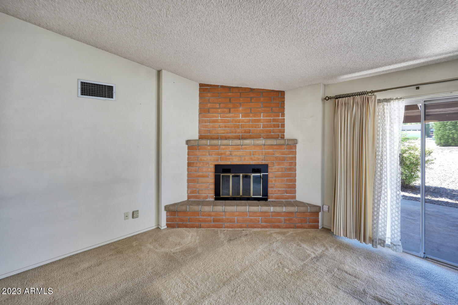 TRACT UNIT 109 - Residential