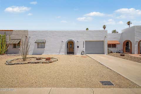 Property photo of 2075 E Cairo Drive, Tempe, AZ 85282