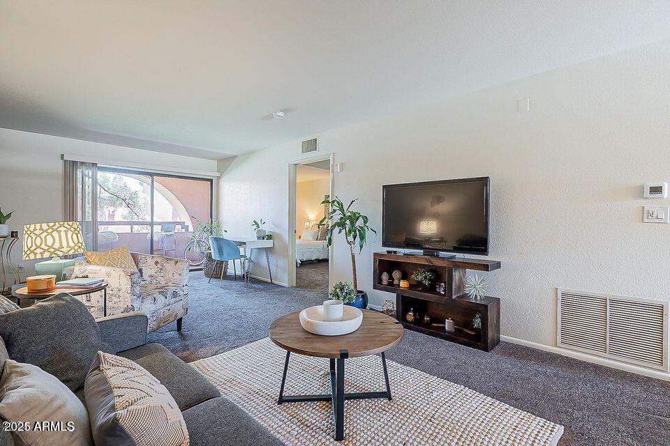 12212 N PARADISE VILLAGE Parkway S 316