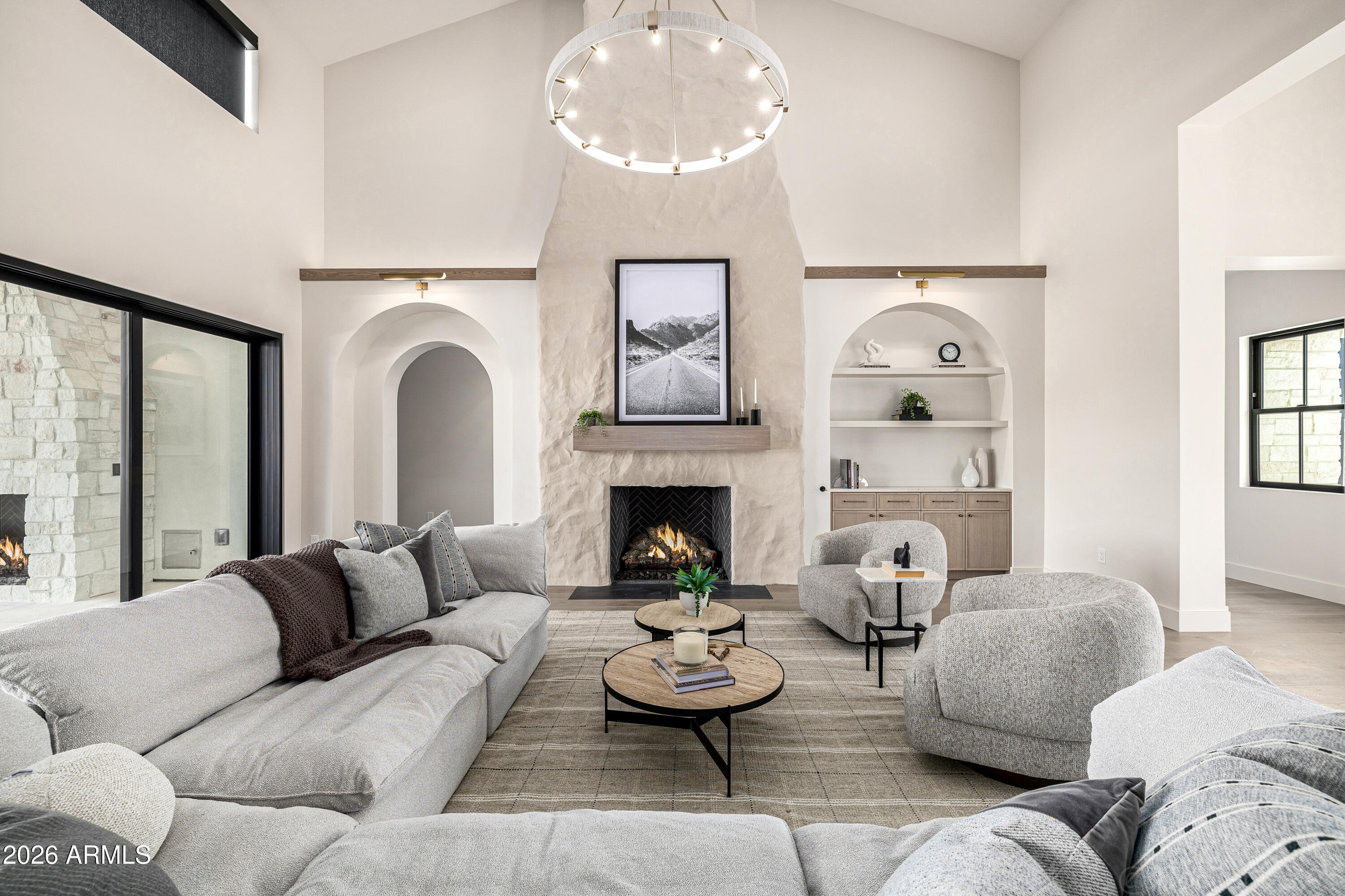 4224 E DESERT COVE Avenue