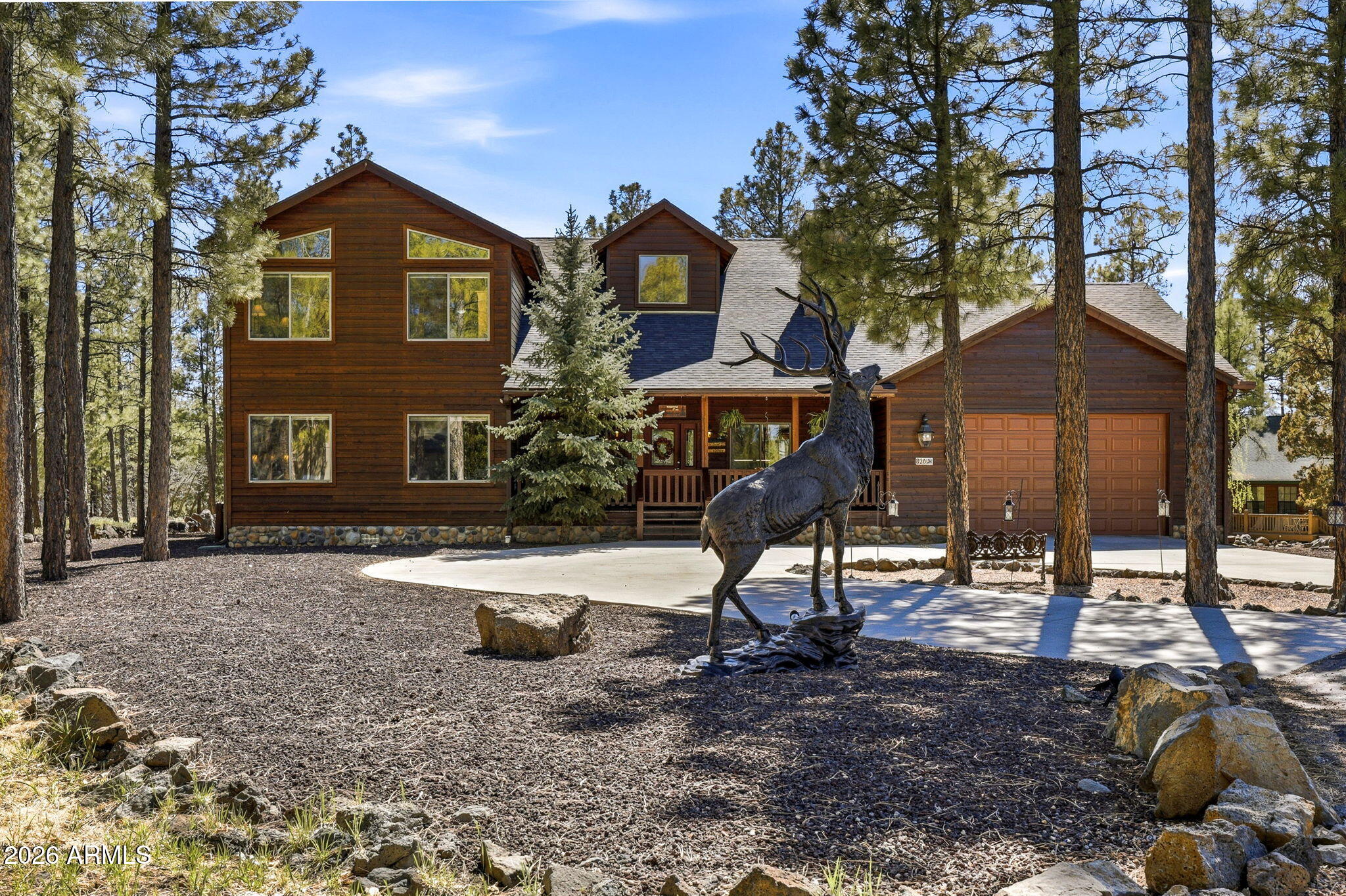 826 Pine Creek Circle