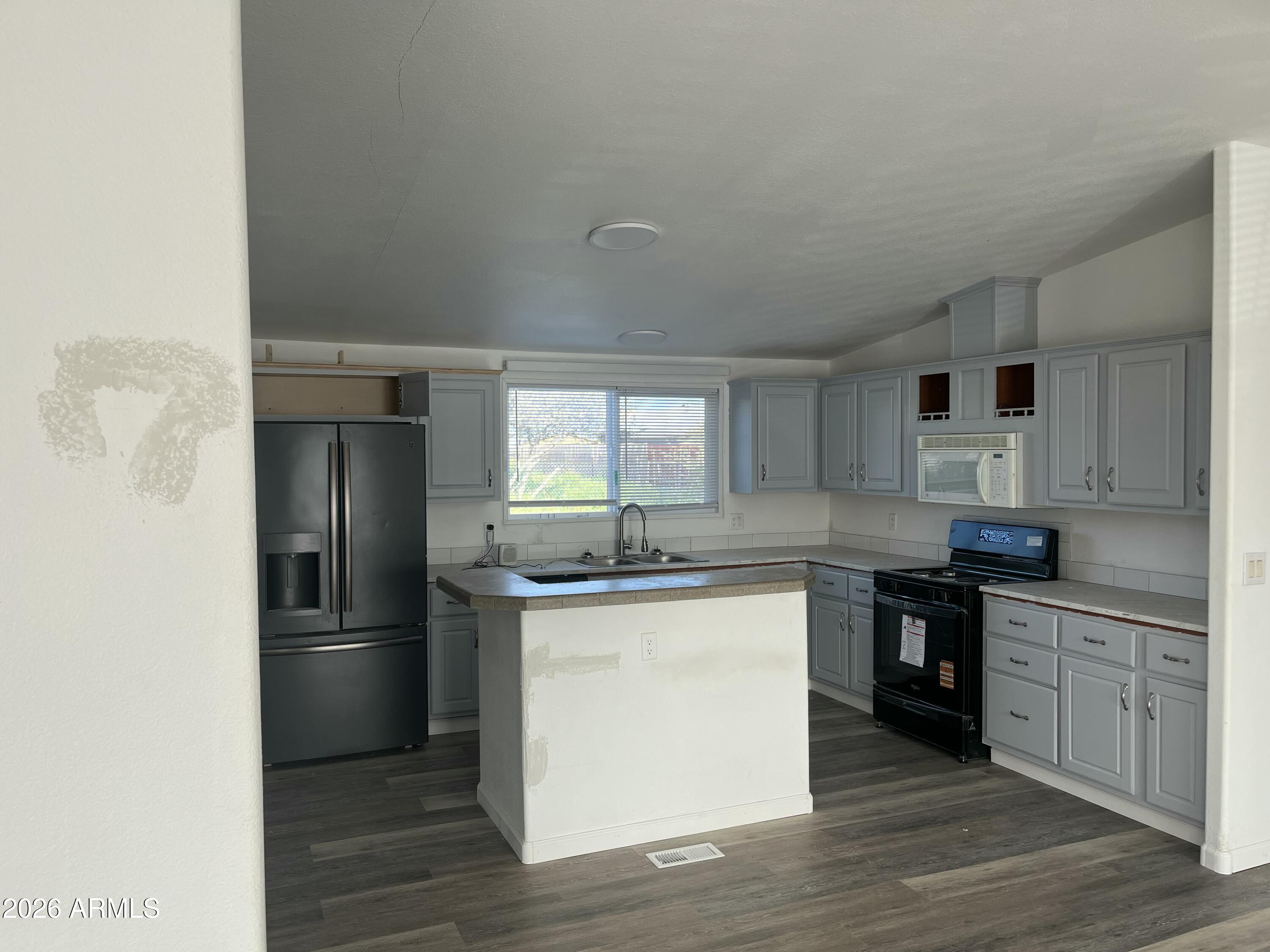 20908 E Deer Valley Lane