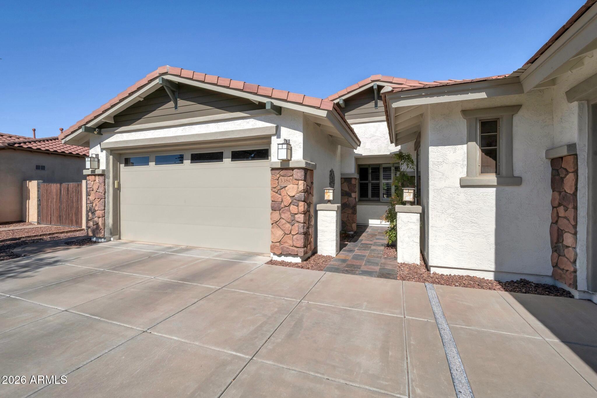 3380 S HOLGUIN Way