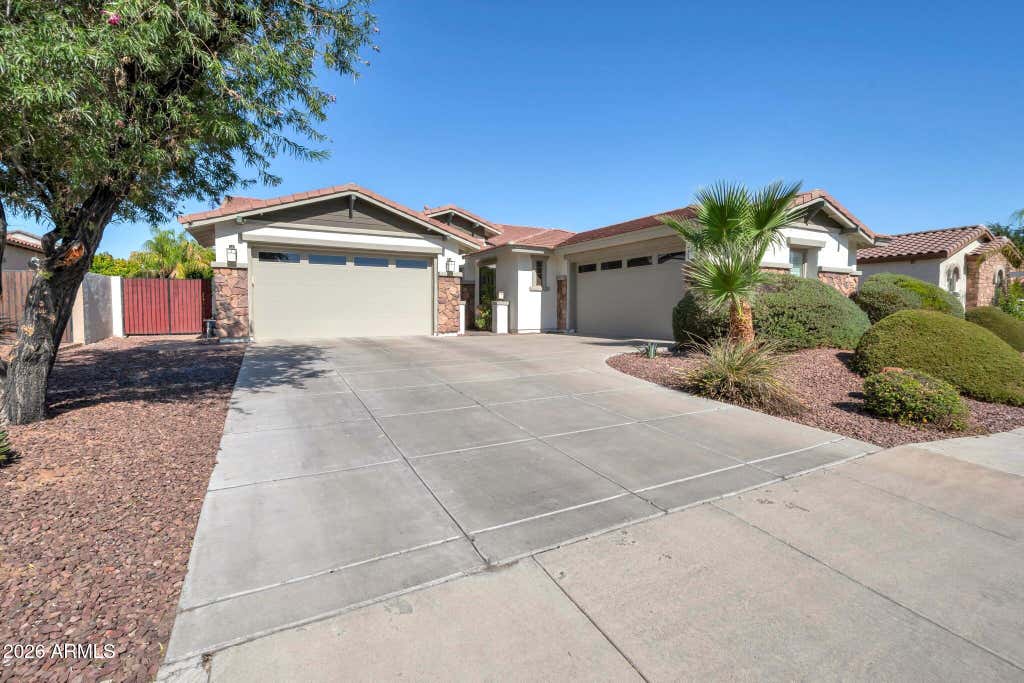 Photo of 3380 S Holguin Way, Chandler, AZ 85248 (MLS # 7046871)