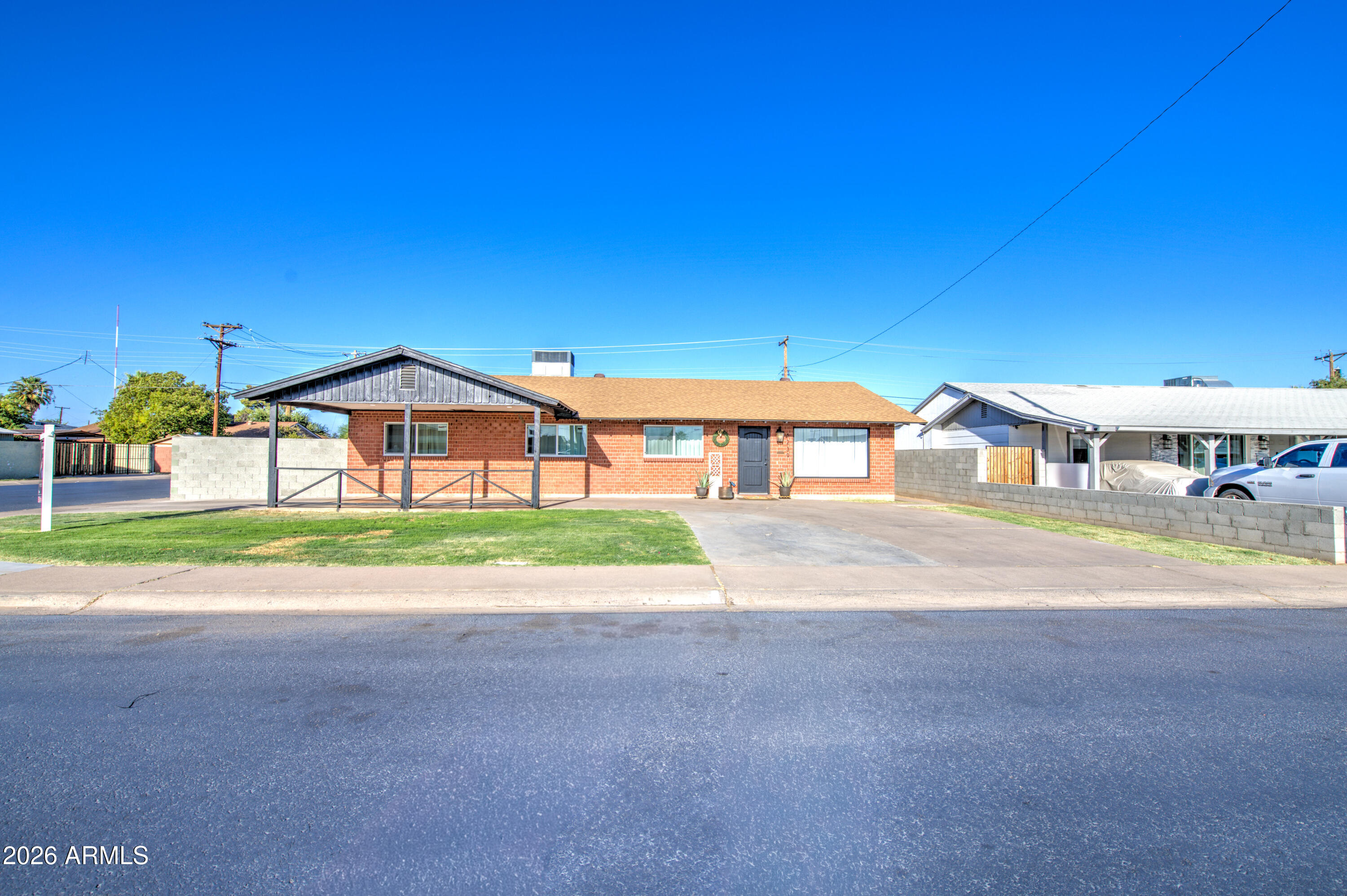 6239 N 31ST Drive