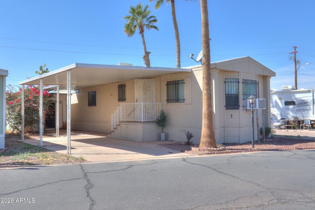 Photo of 120 W O'Neil Drive #7, Casa Grande, AZ 85122 (MLS # 6996166)