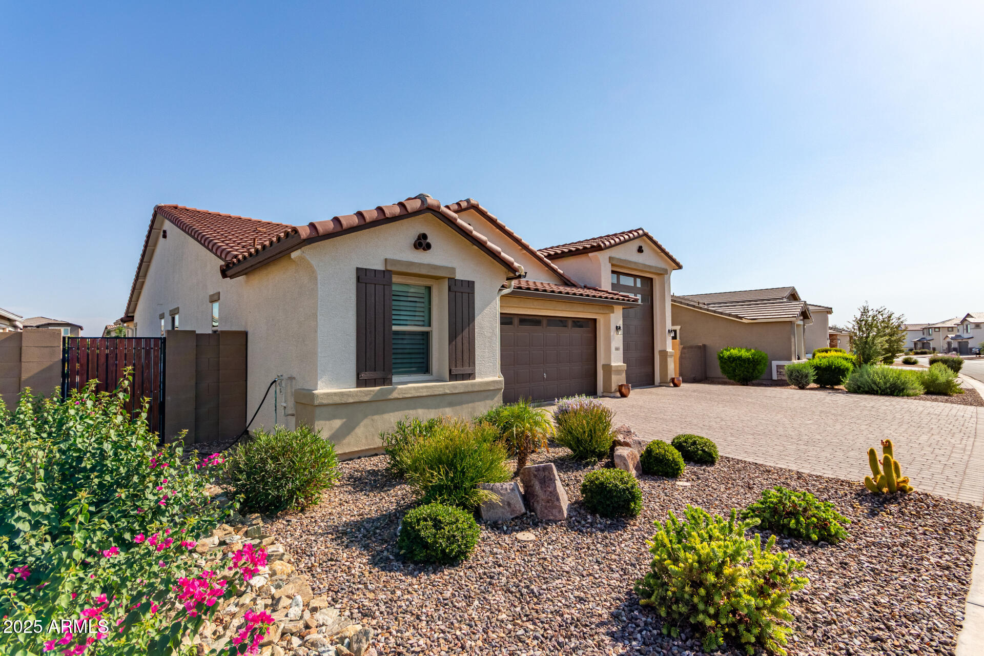 10069 E HARVEST Road