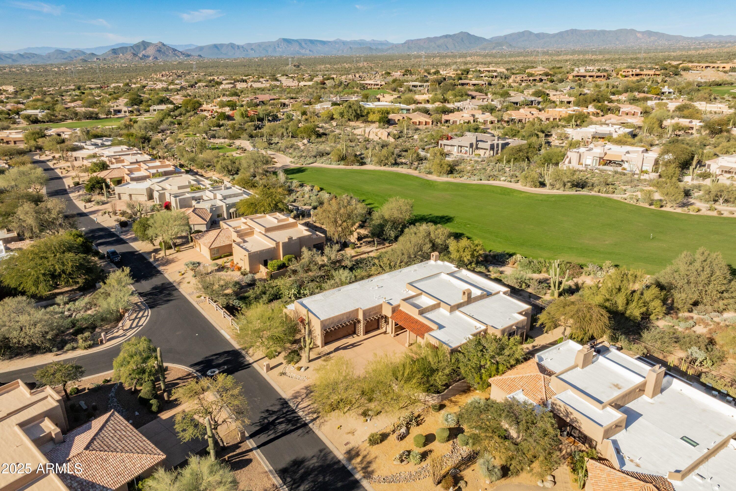 9894 E HIDDEN GREEN Drive