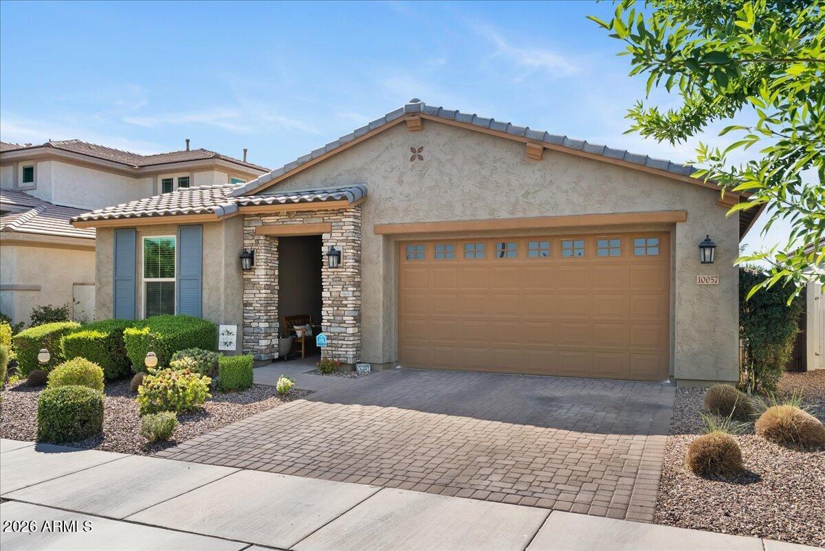 10057 E Wavelength Avenue