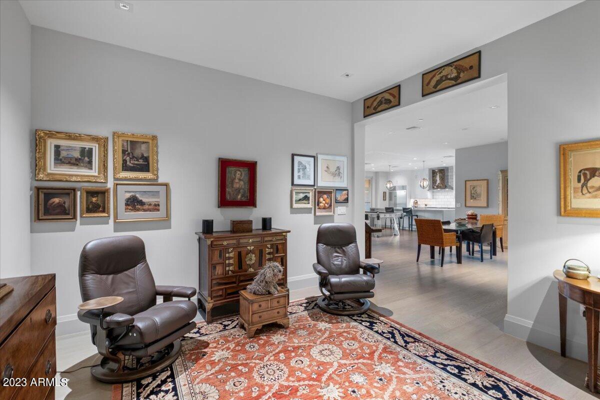 Sterling at Silverleaf Condominium - Residential