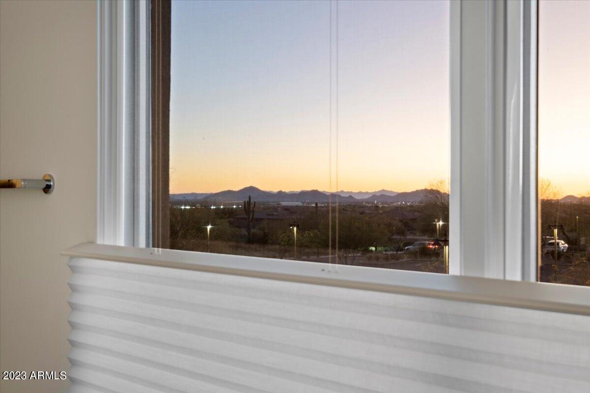 Sterling at Silverleaf Condominium - Residential
