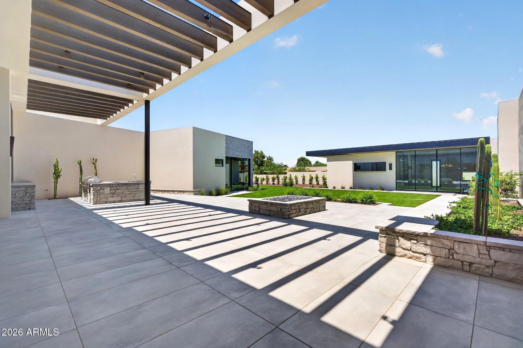 6232 E BRET HILLS Drive