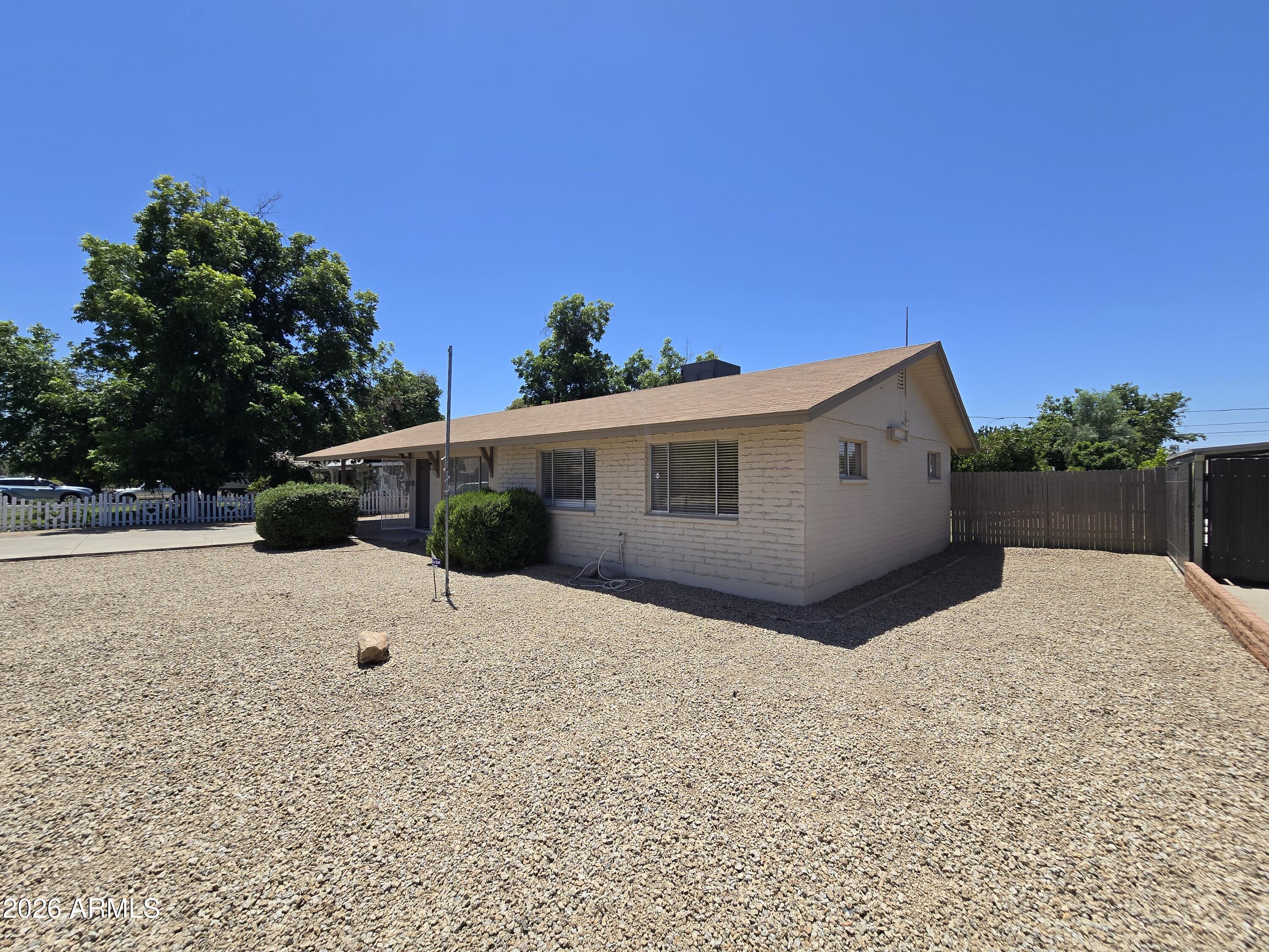 7800 N 60TH Avenue