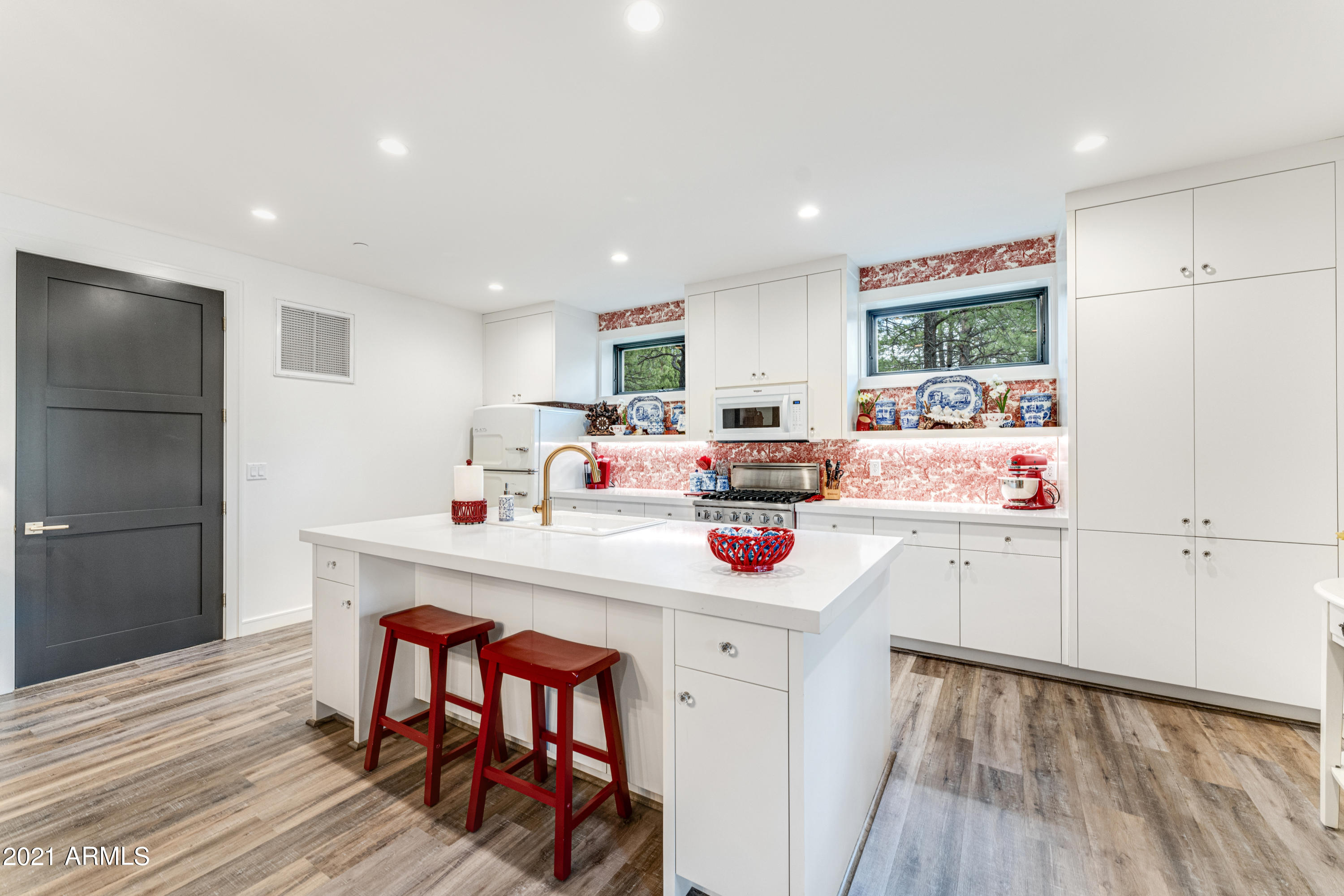 Pine Canyon - Residential