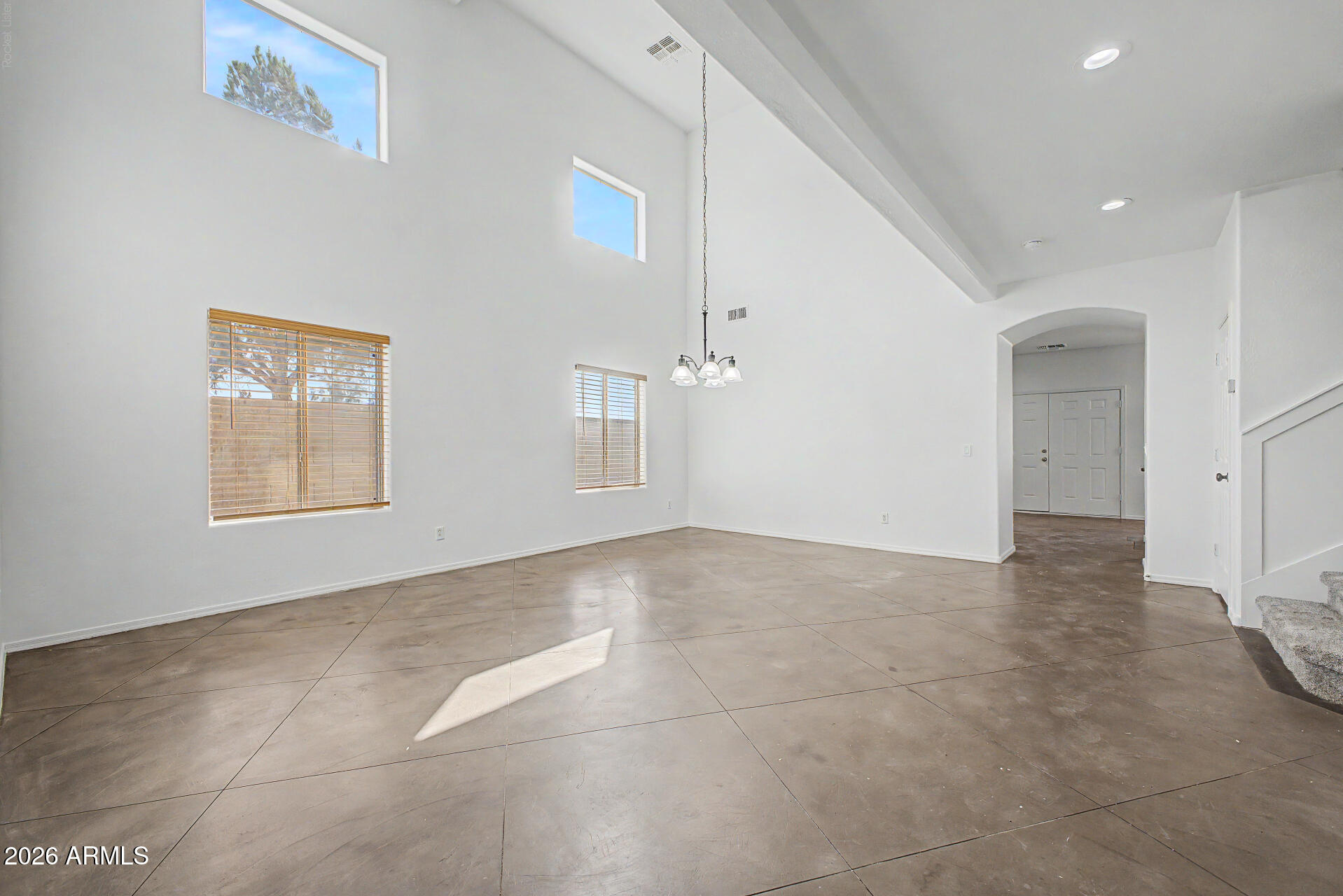 21476 N DENTON Drive