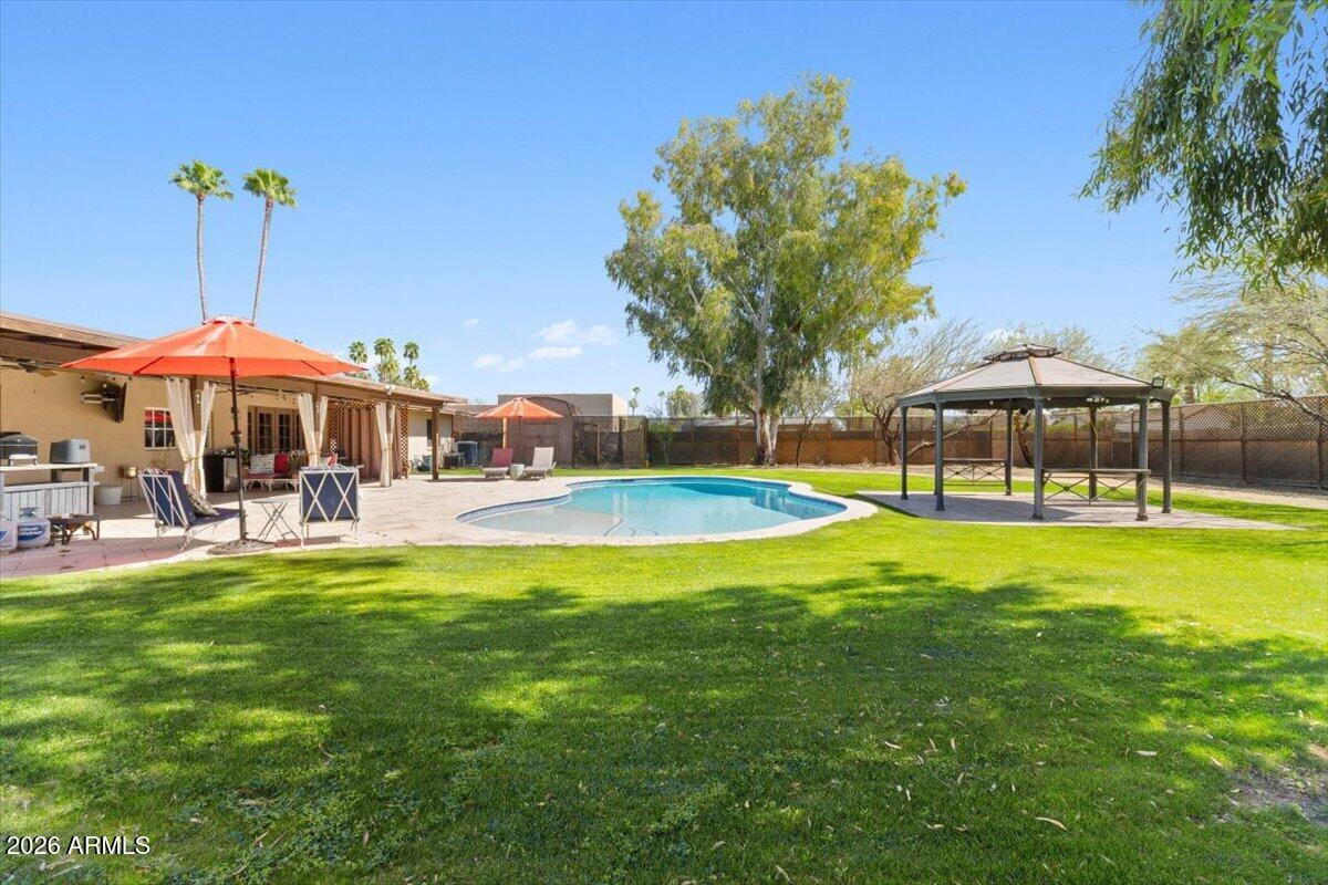 6301 E SWEETWATER Avenue