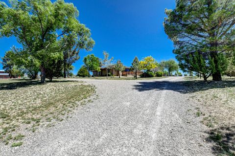 A home in Paulden