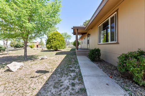 A home in Paulden