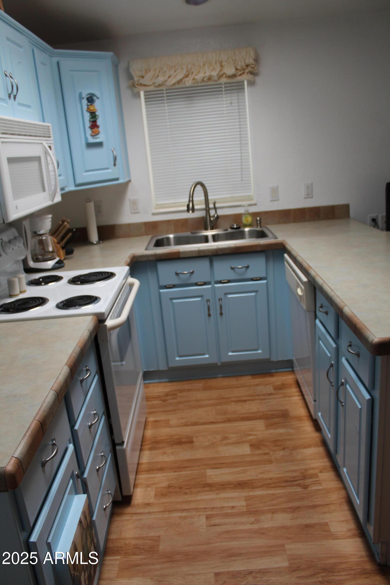 8700 E University Drive 1322