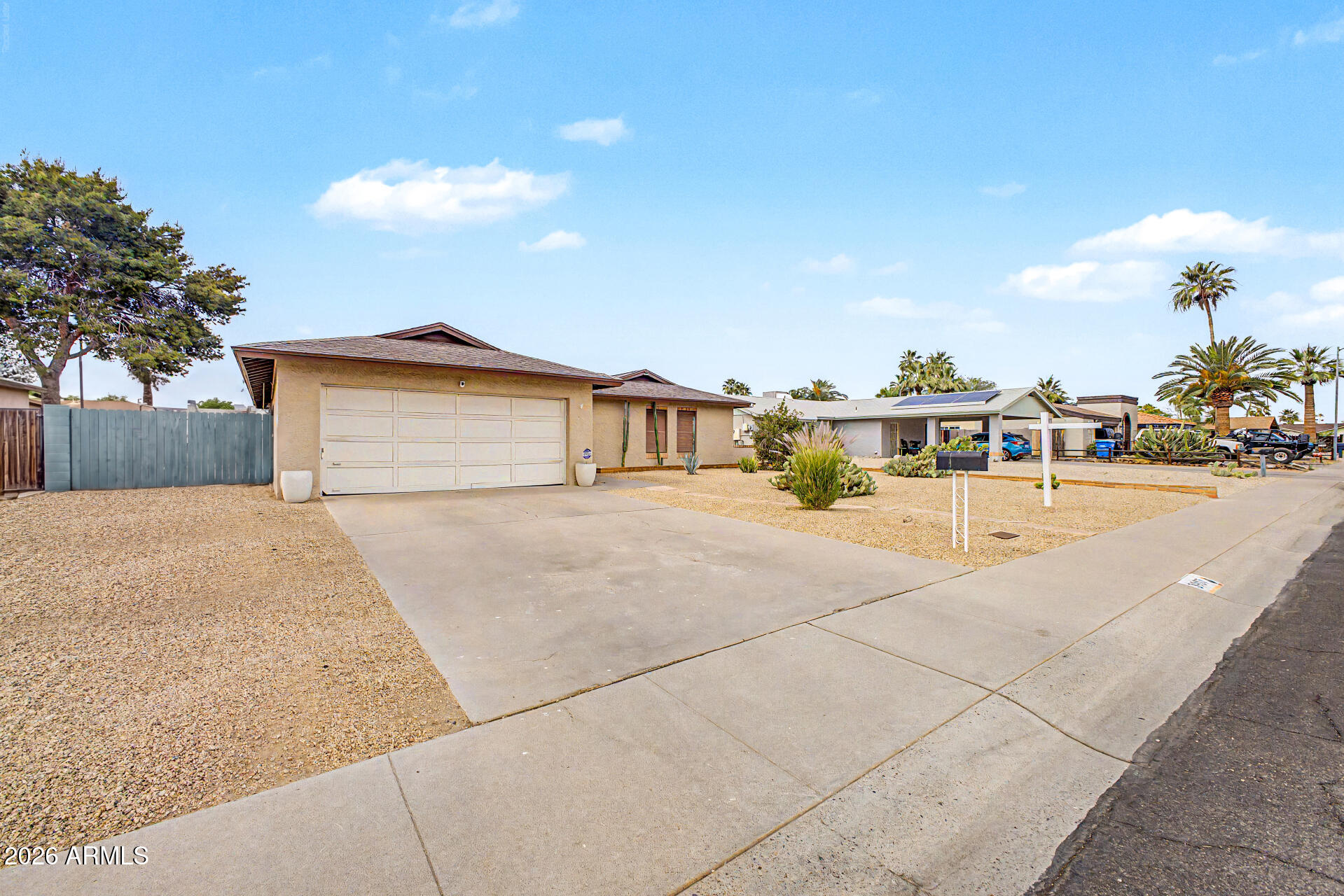 3907 E WINDROSE Drive