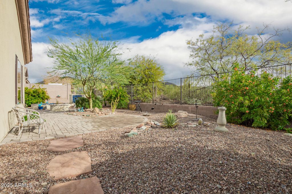Photo of 41819 N Iron Horse Court, Anthem, AZ 85086 (MLS # 6950048)