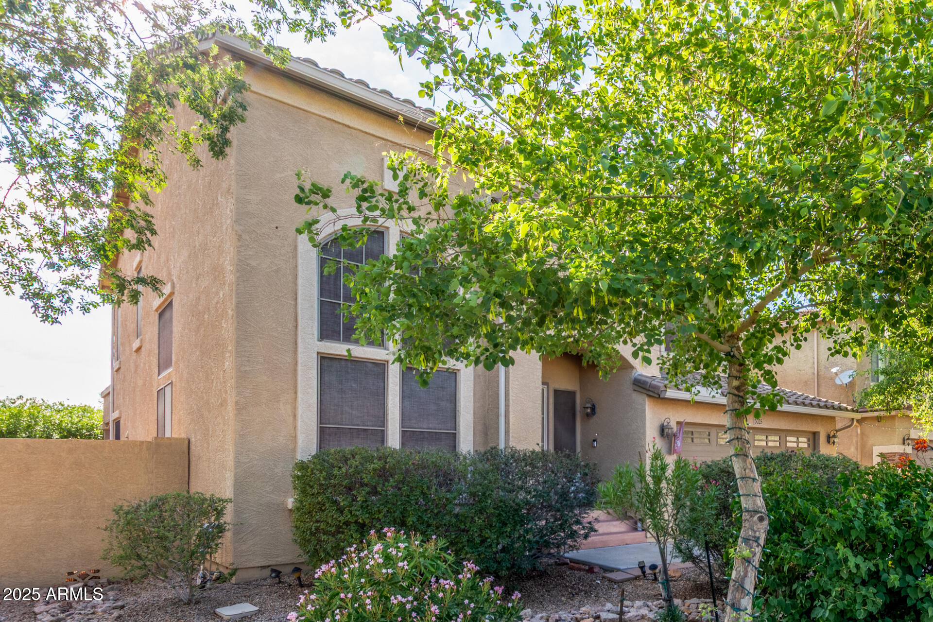3025 N DESERT HORIZONS Lane