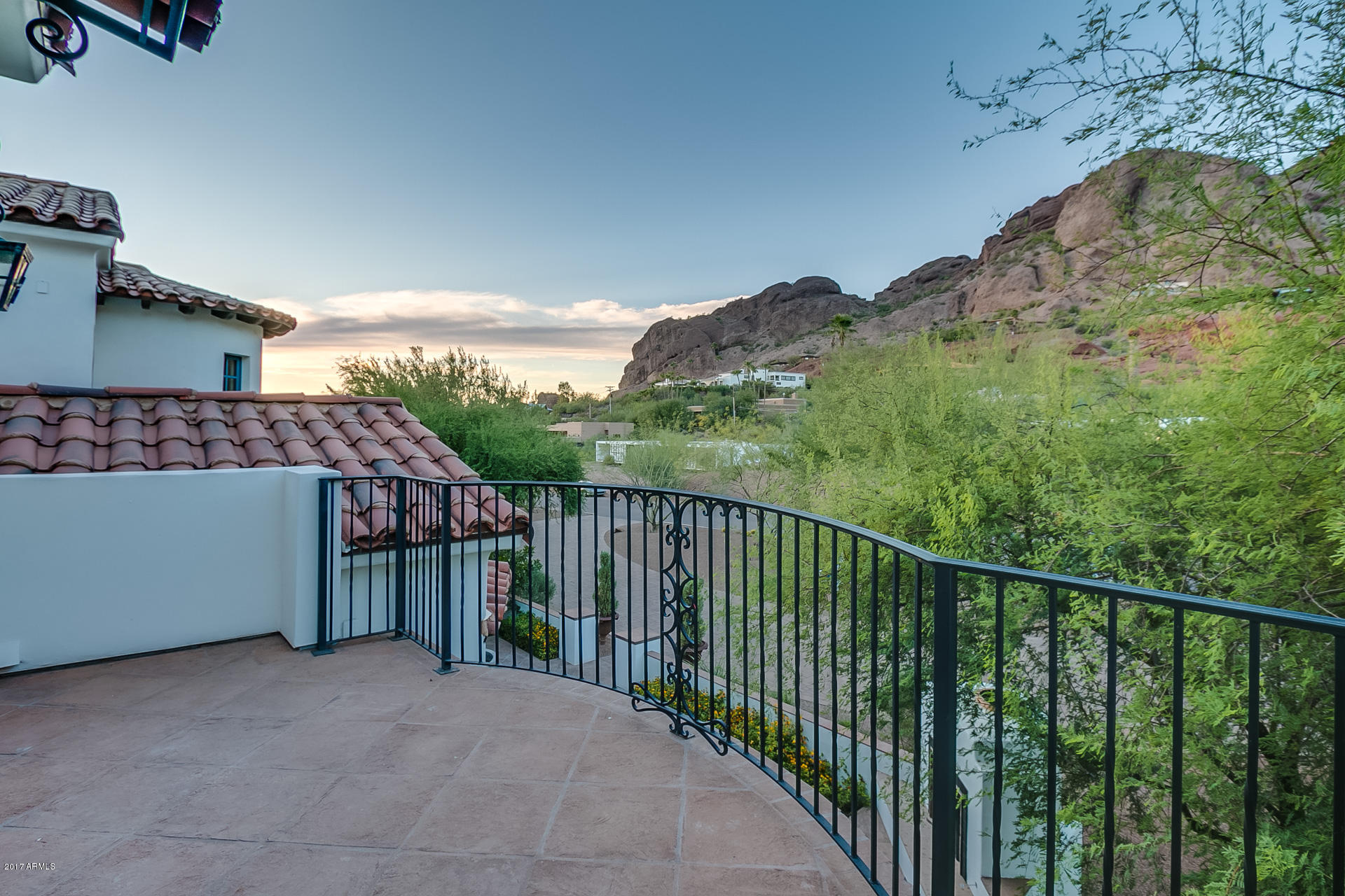RED ROCK - Residential