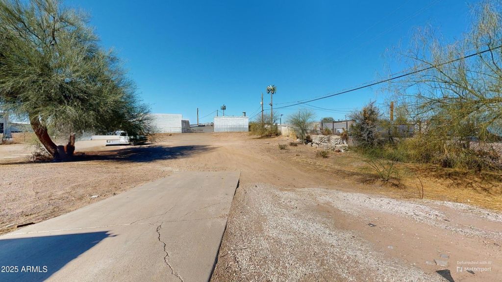 Photo of 1474 E 18th Avenue #33, Apache Junction, AZ 85119 (MLS # 6925742)