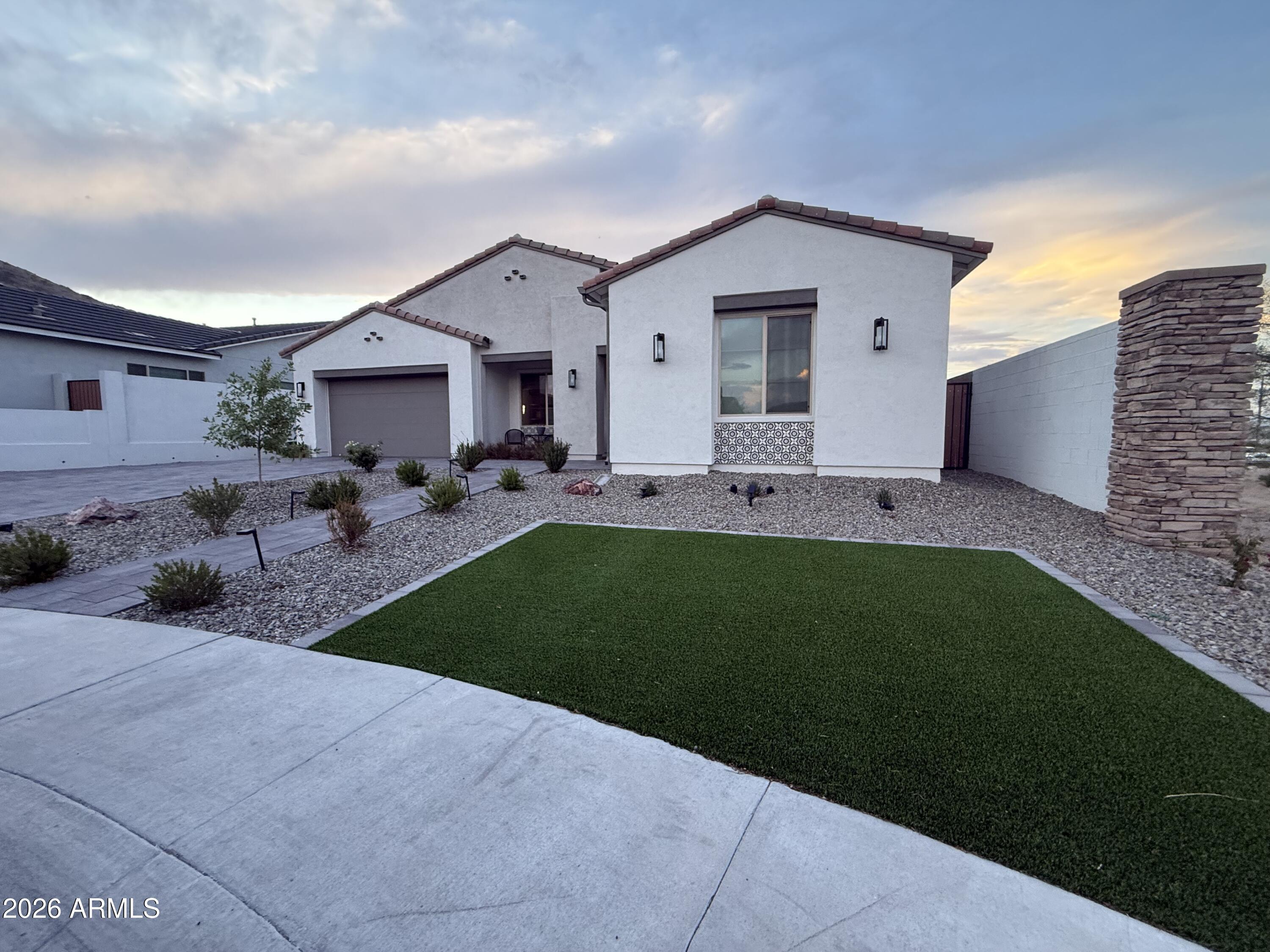 4784 W Lost Camp Lane