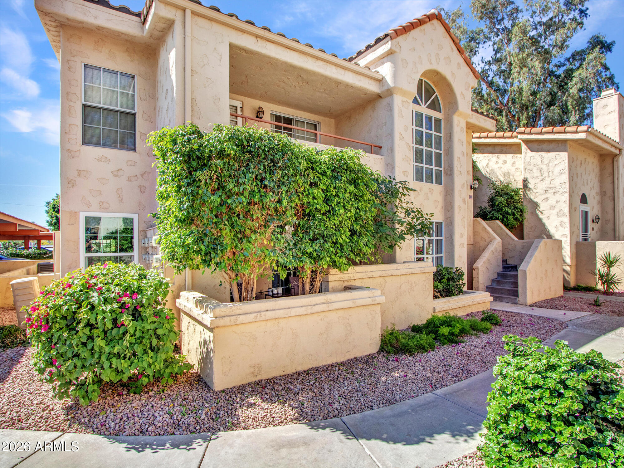 1333 E Morten Avenue 105