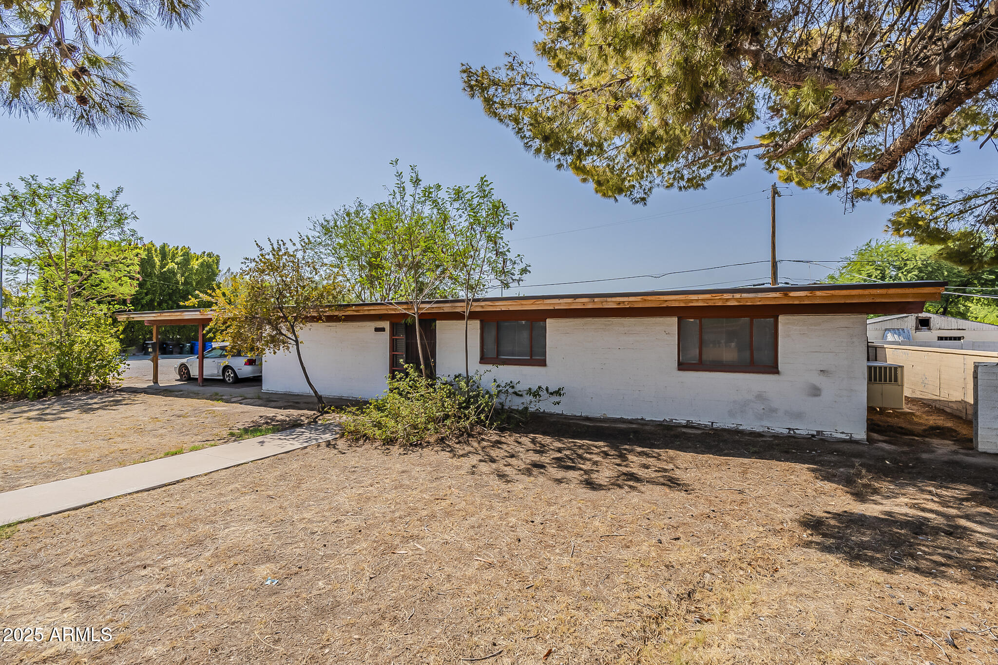 1023 E BETHANY HOME Road