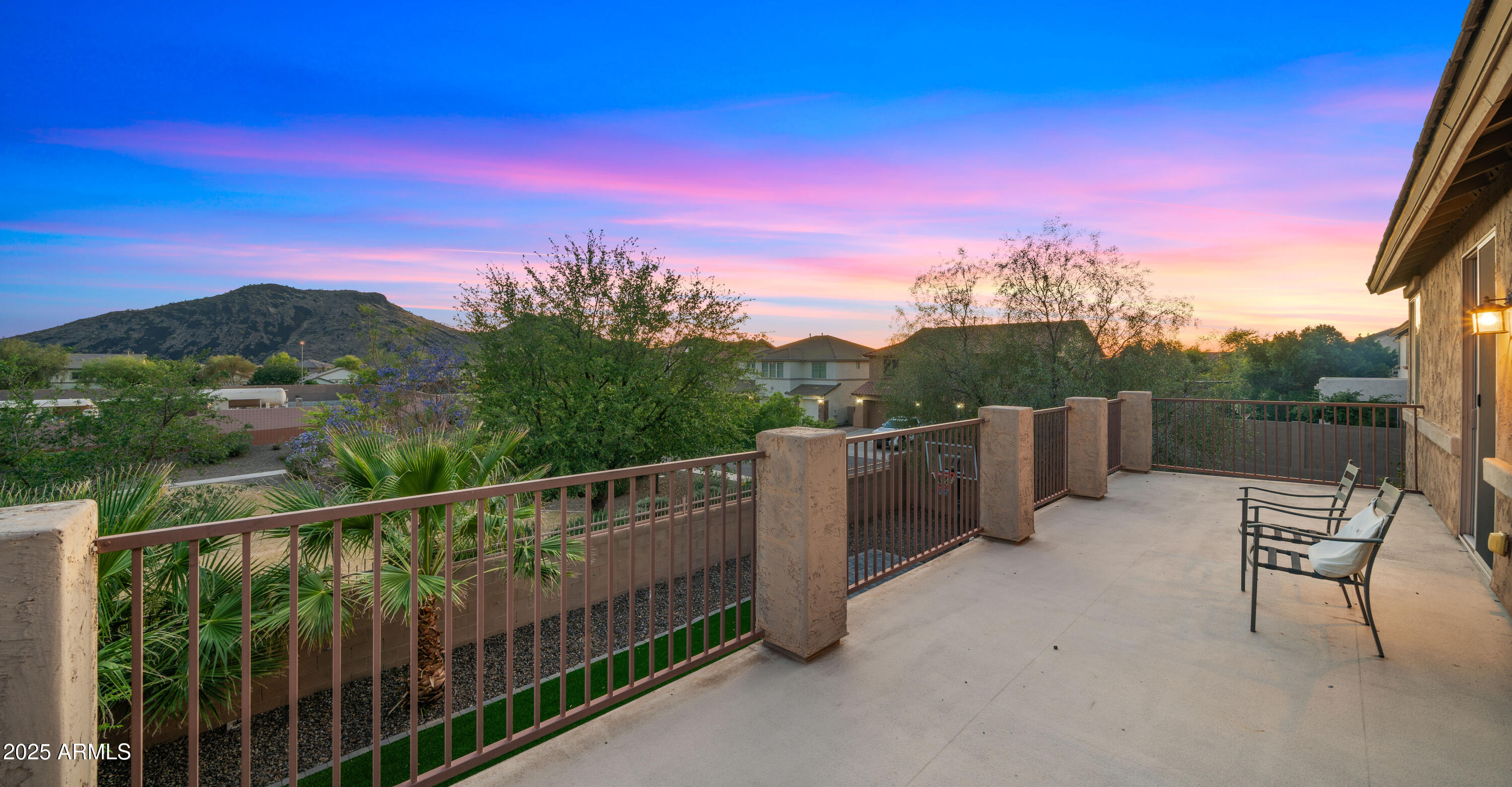 5231 W DESPERADO Way