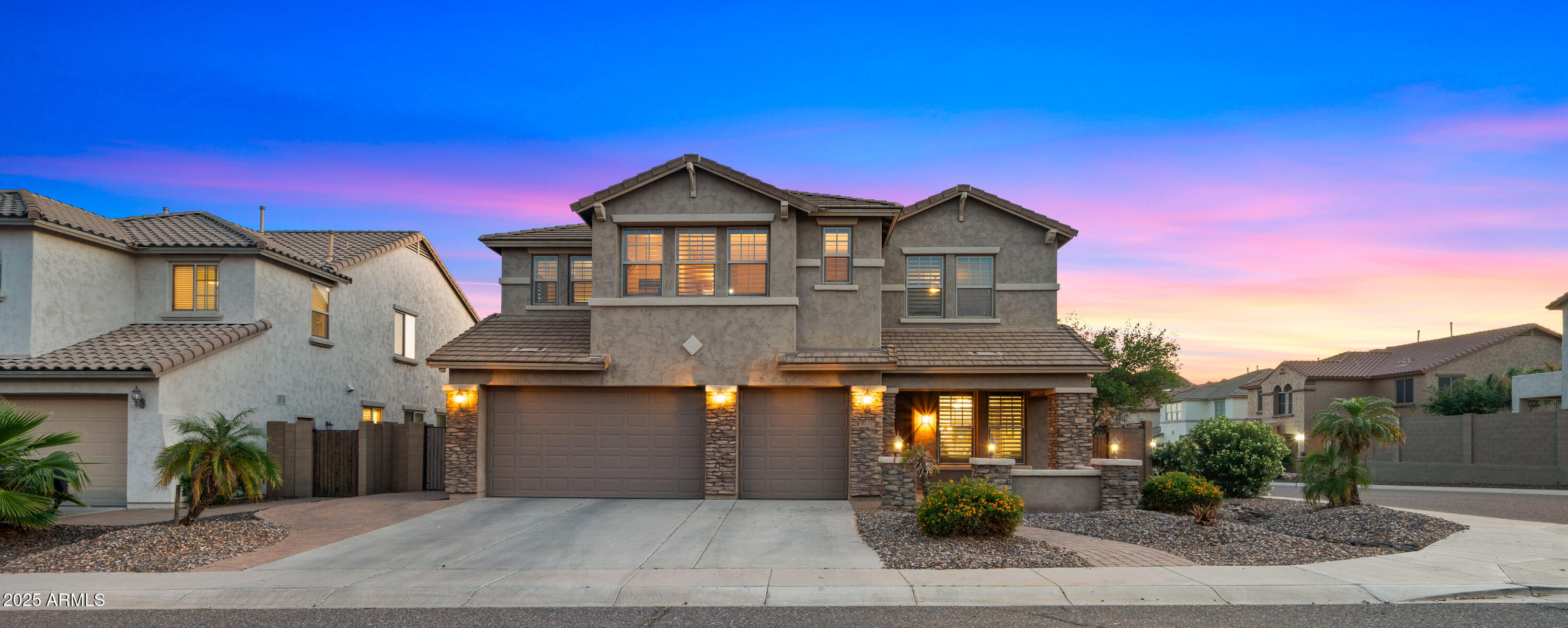 5231 W DESPERADO Way