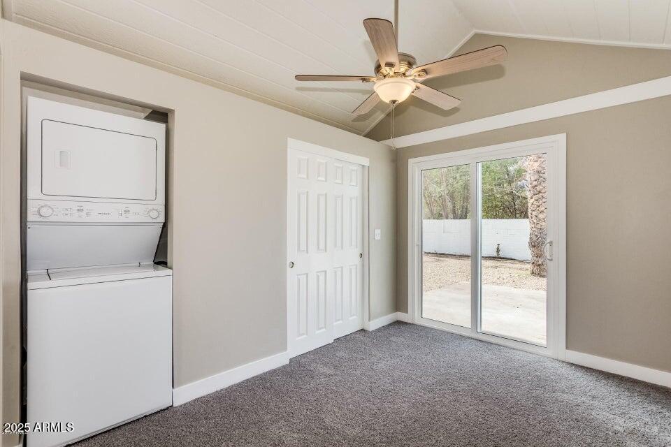 440 W Pepper Place