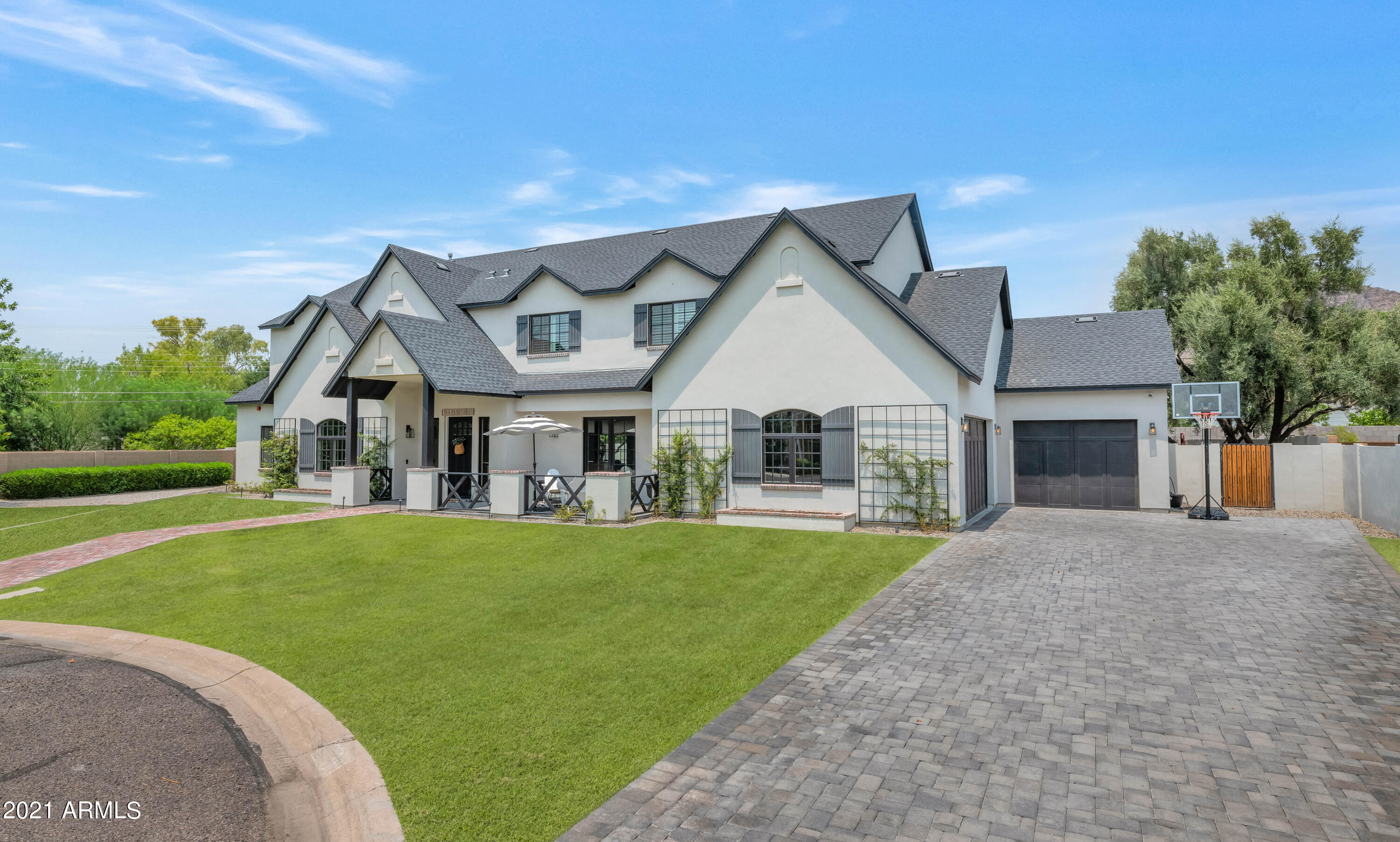 MARY MANOR 2 - Residential