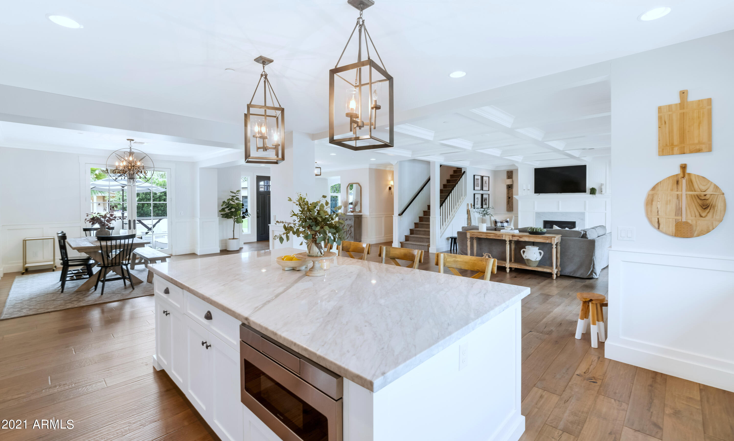 MARY MANOR 2 - Residential